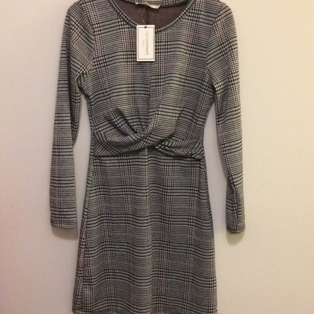 Brand new dress with tie in front